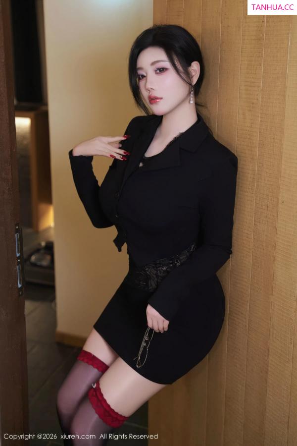 杨晨晨 sugar小甜心CC [XiuRen]高清写真图 2026.01.14 No.11230 杨晨晨. 金属情趣内衣第30张图片